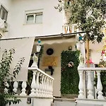 Holiday home Amalia's Maisonette