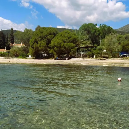 Дом отдыха Amalia's Maisonette