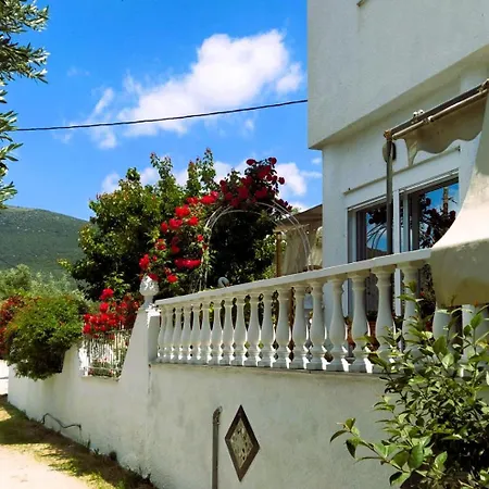 Amalia's Maisonette Casa de Férias