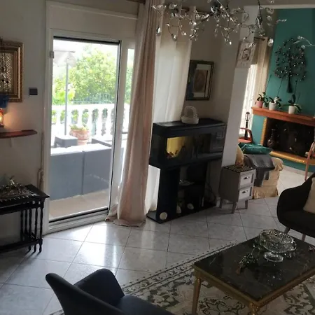 Дом отдыха Amalia's Maisonette