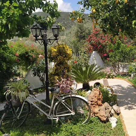 Amalia's Maisonette Marathos (Thessaly)