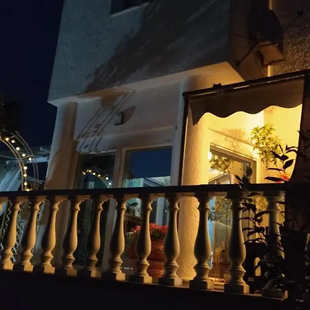 Дом отдыха Amalia's Maisonette