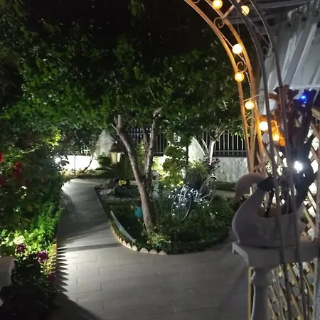 Amalia's Maisonette Дом отдыха *