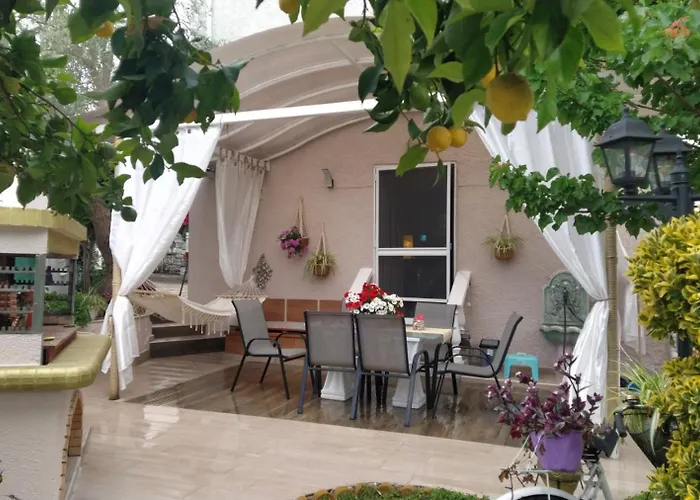 Amalia's Maisonette Holiday home *