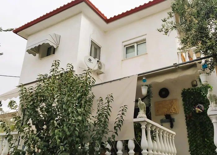 Amalia's Maisonette Holiday home *